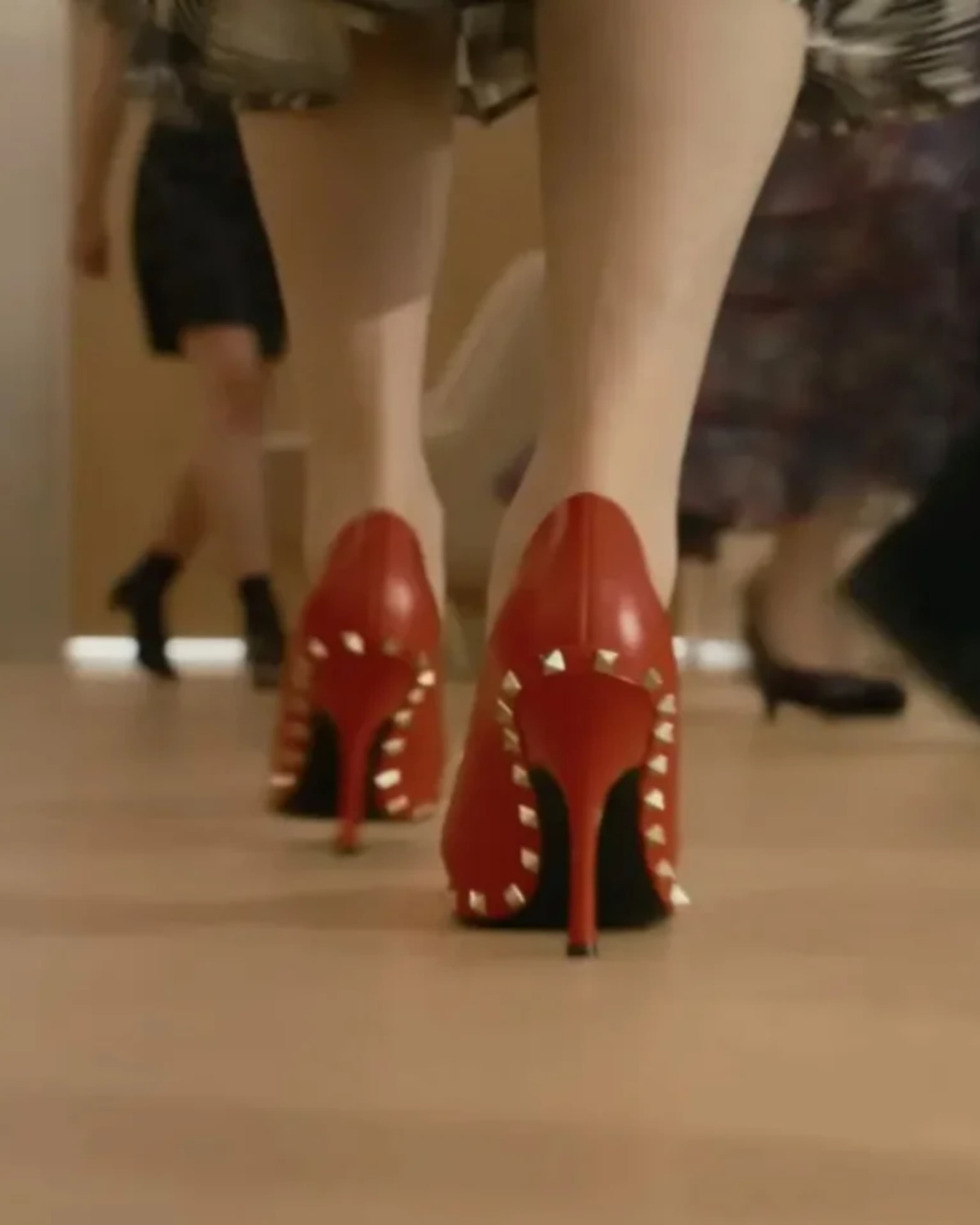 NHỮNG CHIẾC TÚI CÔNG SỞ CÙNG BẠN THĂNG TIẾN và đạt được đdsa